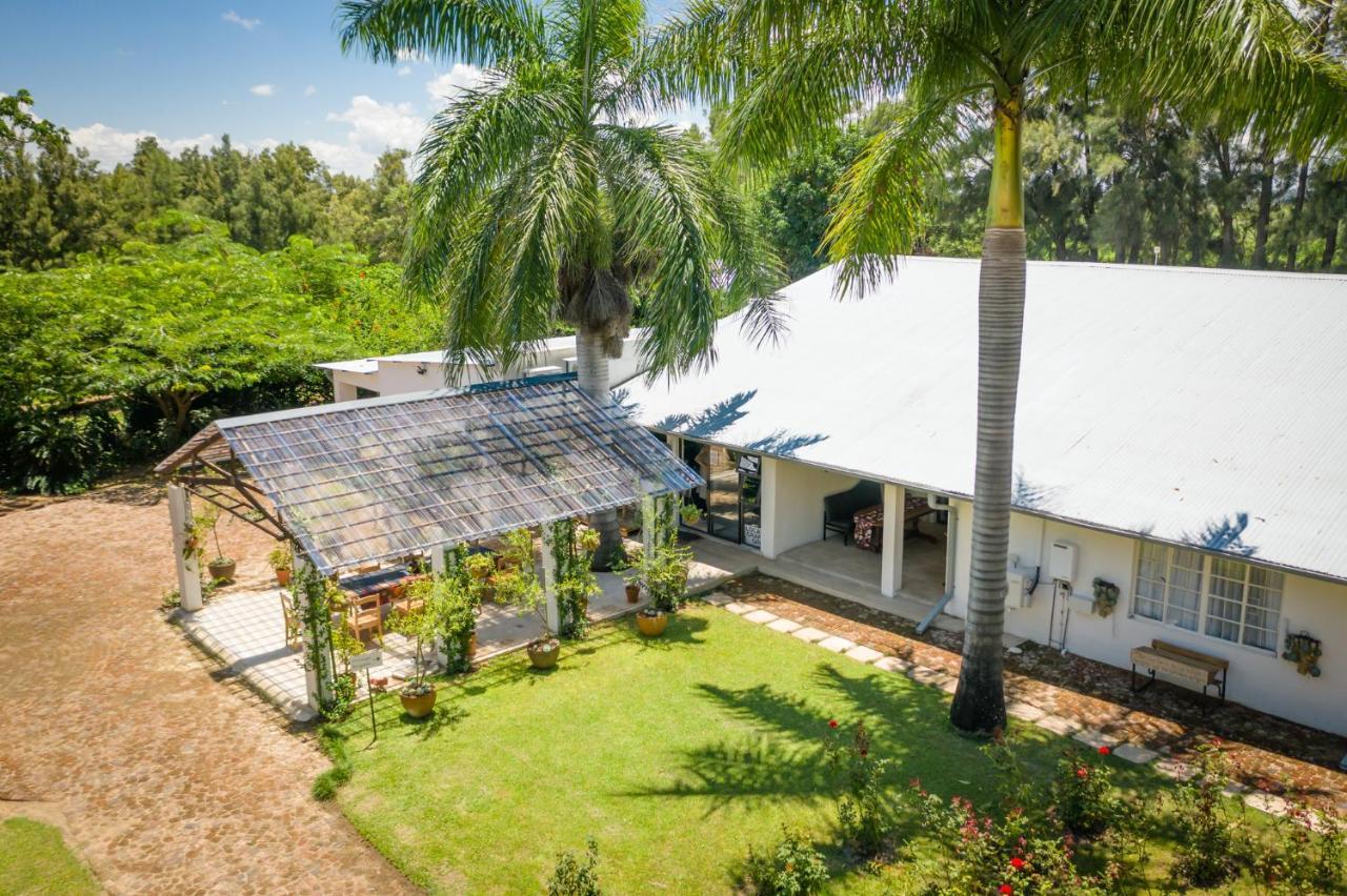 Francines Venue Pty Ltd Bed & Breakfast Hoedspruit Exterior photo